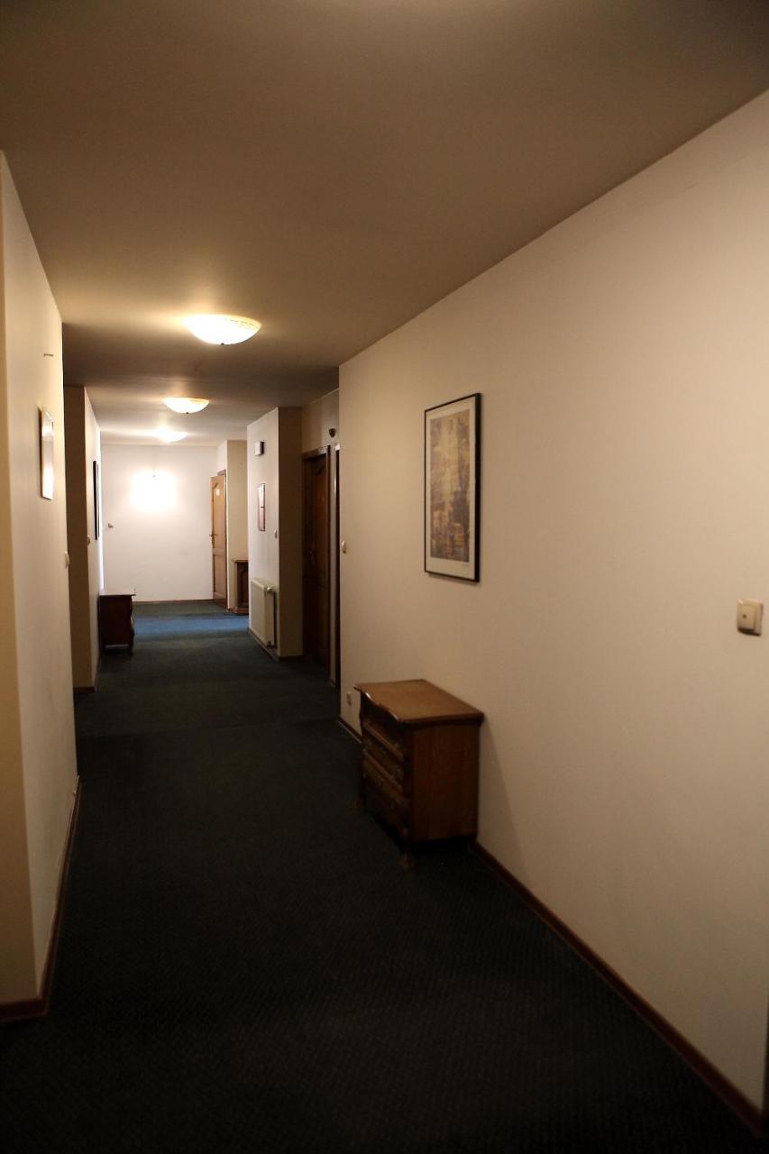 Katrina Aparthotel Ostrzeszów Exterior foto